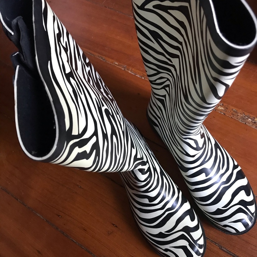 🦓☔️Zebra Print Rain Boots